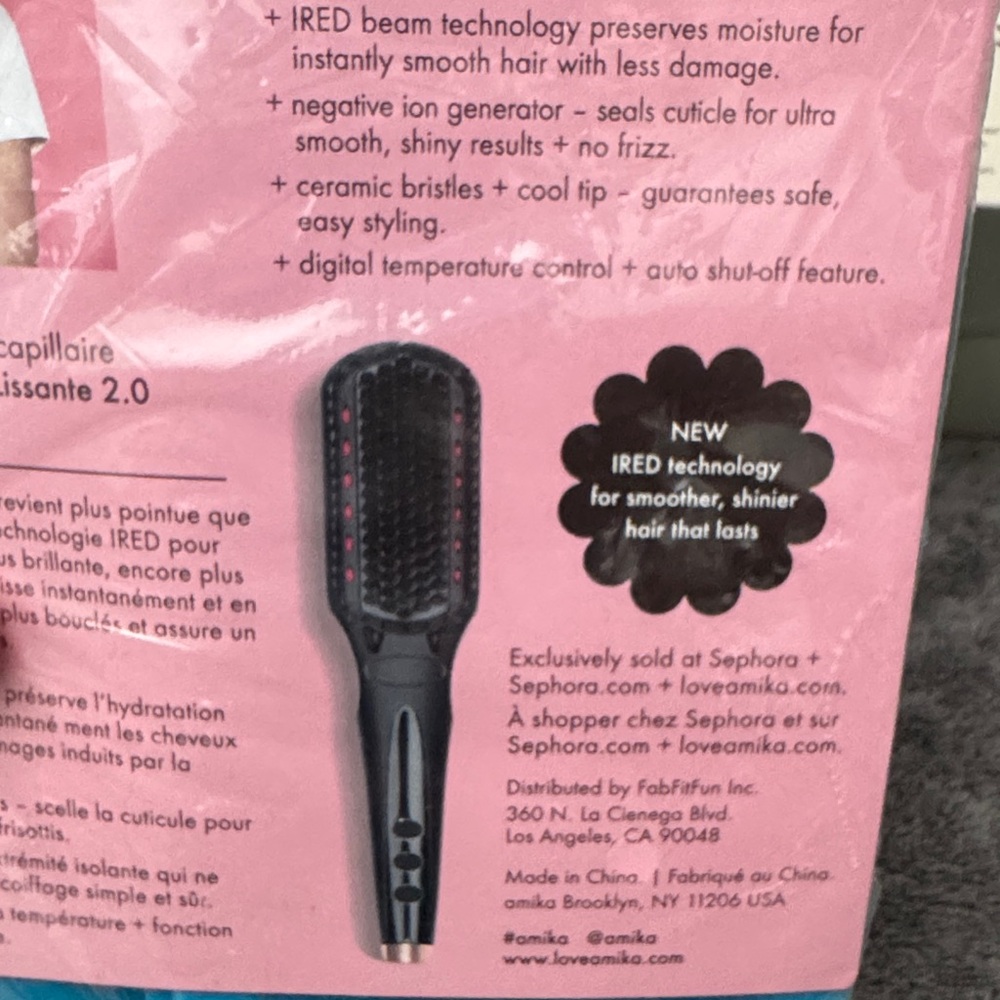 Amika IRED Technology Hair Brush - Black and Pink